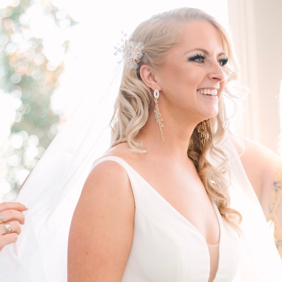 Meet your Posher, Taylor - Picture 1 of 1